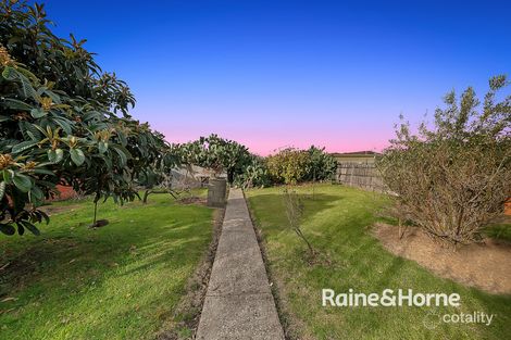 Property photo of 8 Fiddes Street Reservoir VIC 3073