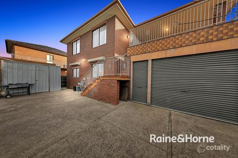 Property photo of 8 Fiddes Street Reservoir VIC 3073