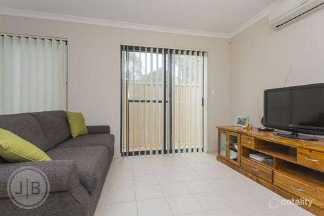 Property photo of 5/12 Dalziell Street Maddington WA 6109
