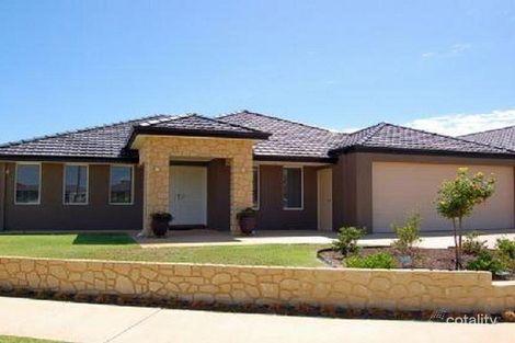 15 Crested Turn, Harrisdale, WA 6112