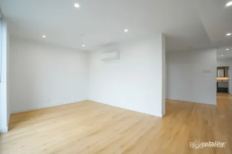 Property photo of 708/9 Williamsons Road Doncaster VIC 3108