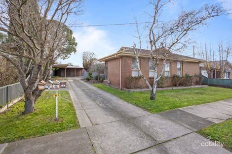 Property photo of 1 Forest Court Wendouree VIC 3355