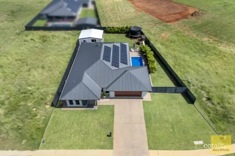 Property photo of 28 Longford Street Emerald QLD 4720