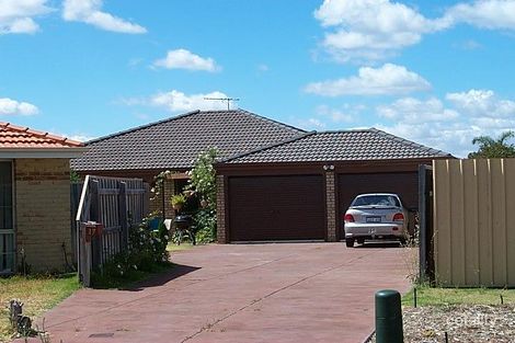 Property photo of 17 Azure Lane Warnbro WA 6169