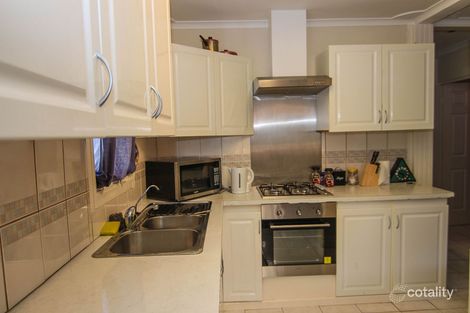 Property photo of 5 Illawong Place Orange NSW 2800