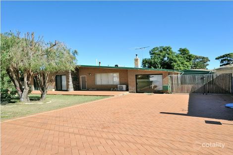 Property photo of 30 Salcombe Way Warnbro WA 6169