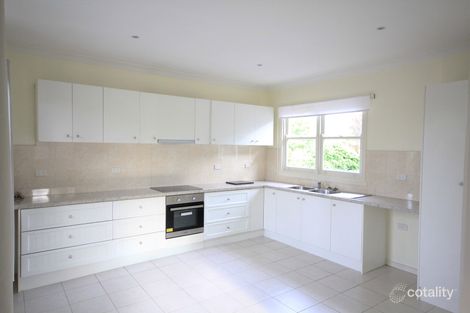 Property photo of 6 Lemon Tree Lane Greensborough VIC 3088