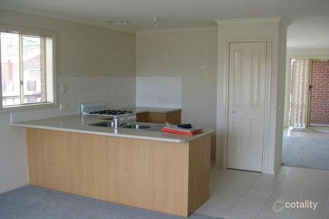 Property photo of 1/49 Dartmoor Drive Cranbourne East VIC 3977
