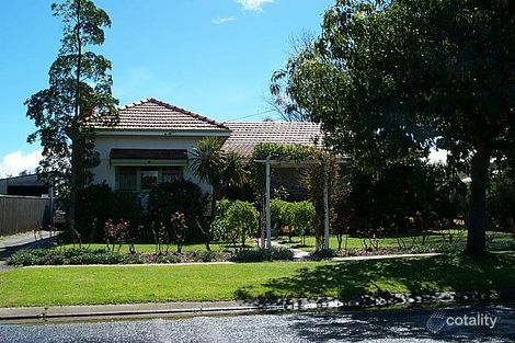 243 Steere St N, Collie, WA 6225