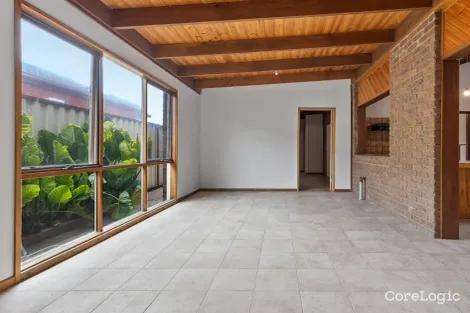 Property photo of 99 Hanson Road Craigieburn VIC 3064