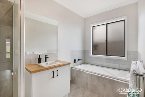 4 Dexter St, Ascot, VIC 3551