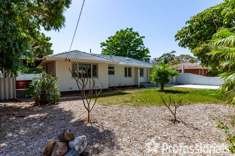Property photo of 24 Grasmere Way Kelmscott WA 6111