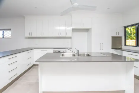 Property photo of 2 Oliver Close Gordonvale QLD 4865