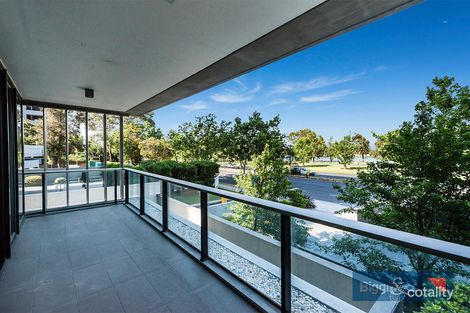 Property photo of 109/70 Queens Road Melbourne VIC 3004