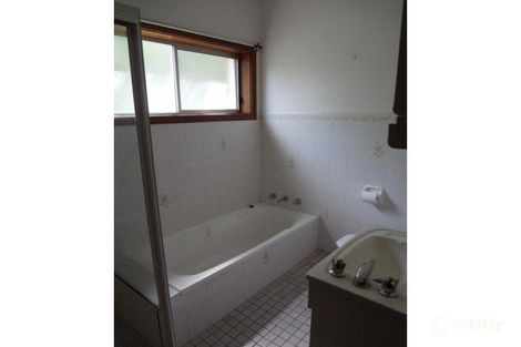 Property photo of 3 James Street Kooringal NSW 2650