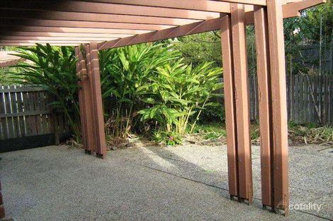 Property photo of 2/8 Pepper Road Everton Hills QLD 4053