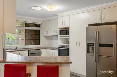 Property photo of 9 Melway Crescent Harristown QLD 4350