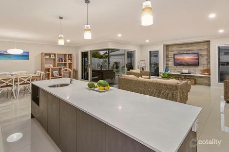 Property photo of 33 Macintyre Crescent Pelican Waters QLD 4551