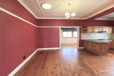 12 Robinson St, Wollongong, NSW 2500