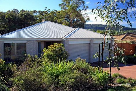 Property photo of 61 Sheraton Circuit Bomaderry NSW 2541