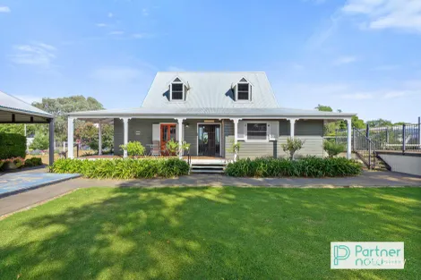 2 Tangaratta St, Duri, NSW 2344