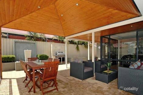 Property photo of 21 Woodbine Loop Tapping WA 6065