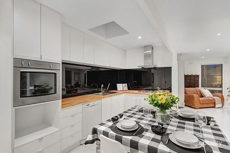 Property photo of 3 Janfourd Court Mount Waverley VIC 3149