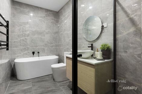 Property photo of 2/12 Alfreda Avenue Rosanna VIC 3084