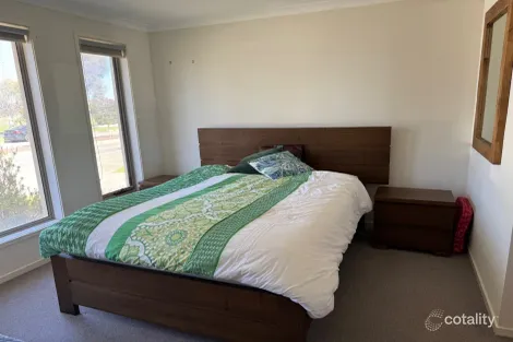 Property photo of 118 Sovereign Drive Mount Duneed VIC 3217