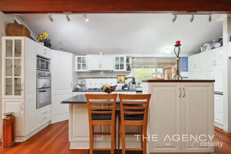 Property photo of 8 Dodington Place Parkerville WA 6081