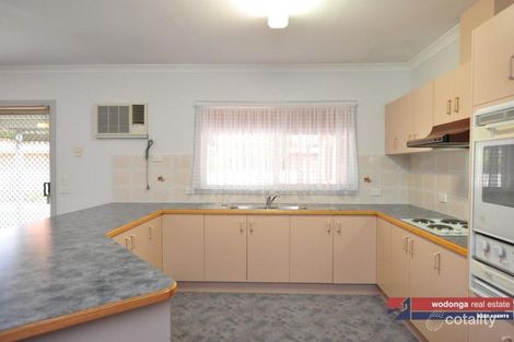 Property photo of 6 Edinburgh Circuit West Wodonga VIC 3690