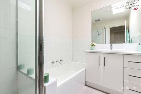 Property photo of 4/14 Florence Road Surrey Hills VIC 3127