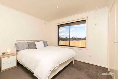 Property photo of 4/14 Florence Road Surrey Hills VIC 3127