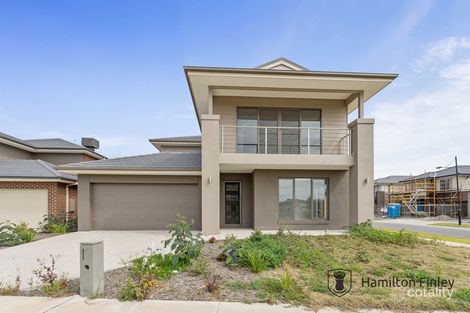 13 Pleasant Way, Keysborough, VIC 3173