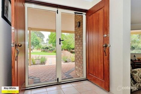 Property photo of 2 Bollinger Close The Vines WA 6069
