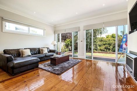 Property photo of 19 Park Street Elsternwick VIC 3185