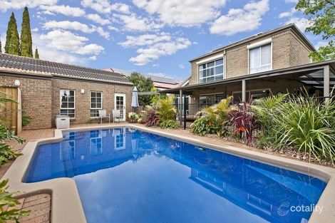 17 Rochester Cres, Golden Grove, SA 5125