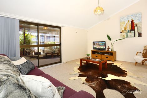 Property photo of 2/124 Cottesloe Drive Robina QLD 4226