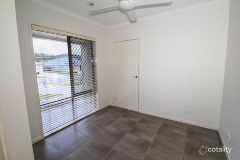 Property photo of 37 Trinity Crescent Augustine Heights QLD 4300