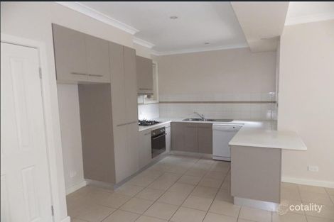 Property photo of 2/10 Thor Street Strathmore VIC 3041