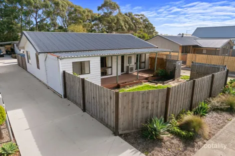 Property photo of 1/145 McKenzie Street Wonthaggi VIC 3995