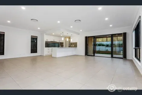 Property photo of 10 Suffolk Place Pallara QLD 4110