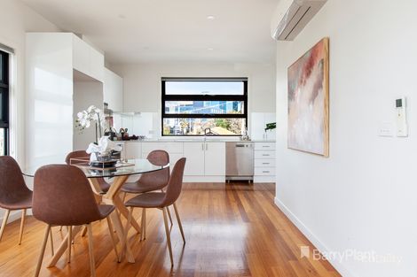 Property photo of 2 Livingstone Parade Preston VIC 3072