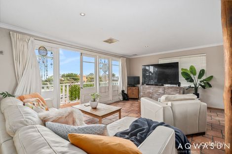 Property photo of 22 Yanrey Street Golden Bay WA 6174