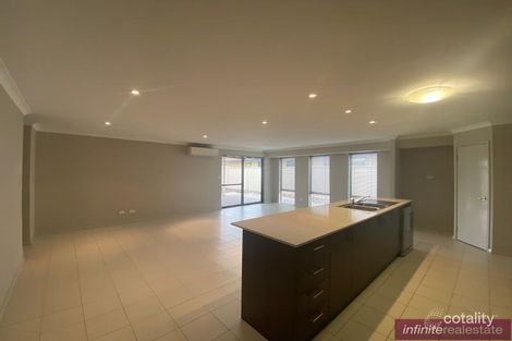 Property photo of 14 Melnik Street Caversham WA 6055