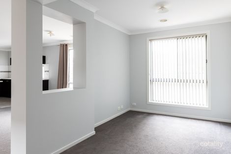 Property photo of 22 Meakin Way Deer Park VIC 3023