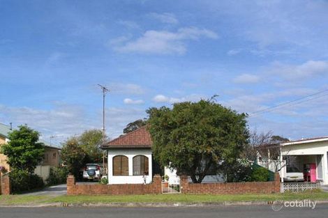 17 Elizabeth St, Towradgi, NSW 2518