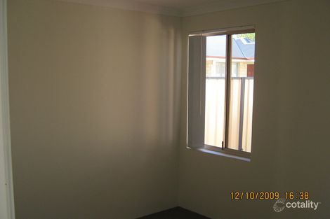 16/54 Sixth Rd, Armadale, WA 6112