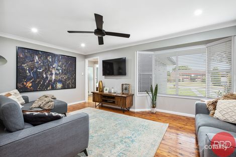 Property photo of 3 Unicomb Close Rutherford NSW 2320