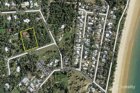 Property photo of 17 Kurrajong Close Wongaling Beach QLD 4852